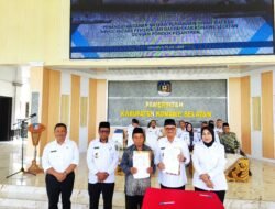 Bupati Surunuddin Hibahkan 1,5 Milyar ke 19 Pondok Pesantren