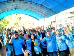Emak-emak di Ranommeto Barat Antusias Dukung Paslon Bupati AJP-James