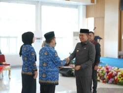 Tunaikan Janji Kampanye, Irham-Wahyu Tandatangani Kontrak 767 PPPK Selama 3 Tahun